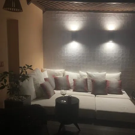 شقة Lovely Duplex Penthouse With Spectacular Sea View