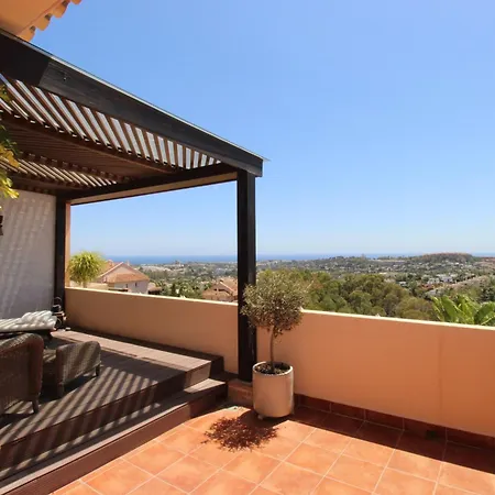 Lovely Duplex Penthouse With Spectacular Sea View * ماربيا