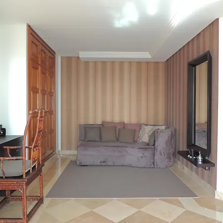 شقة Lovely Duplex Penthouse With Spectacular Sea View *