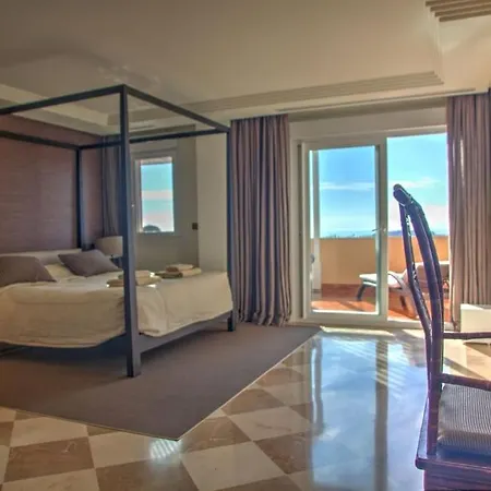 شقة Lovely Duplex Penthouse With Spectacular Sea View *
