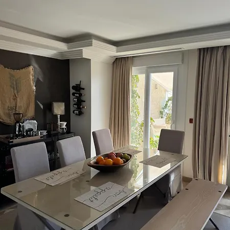 Lovely Duplex Penthouse With Spectacular Sea View شقة ماربيا